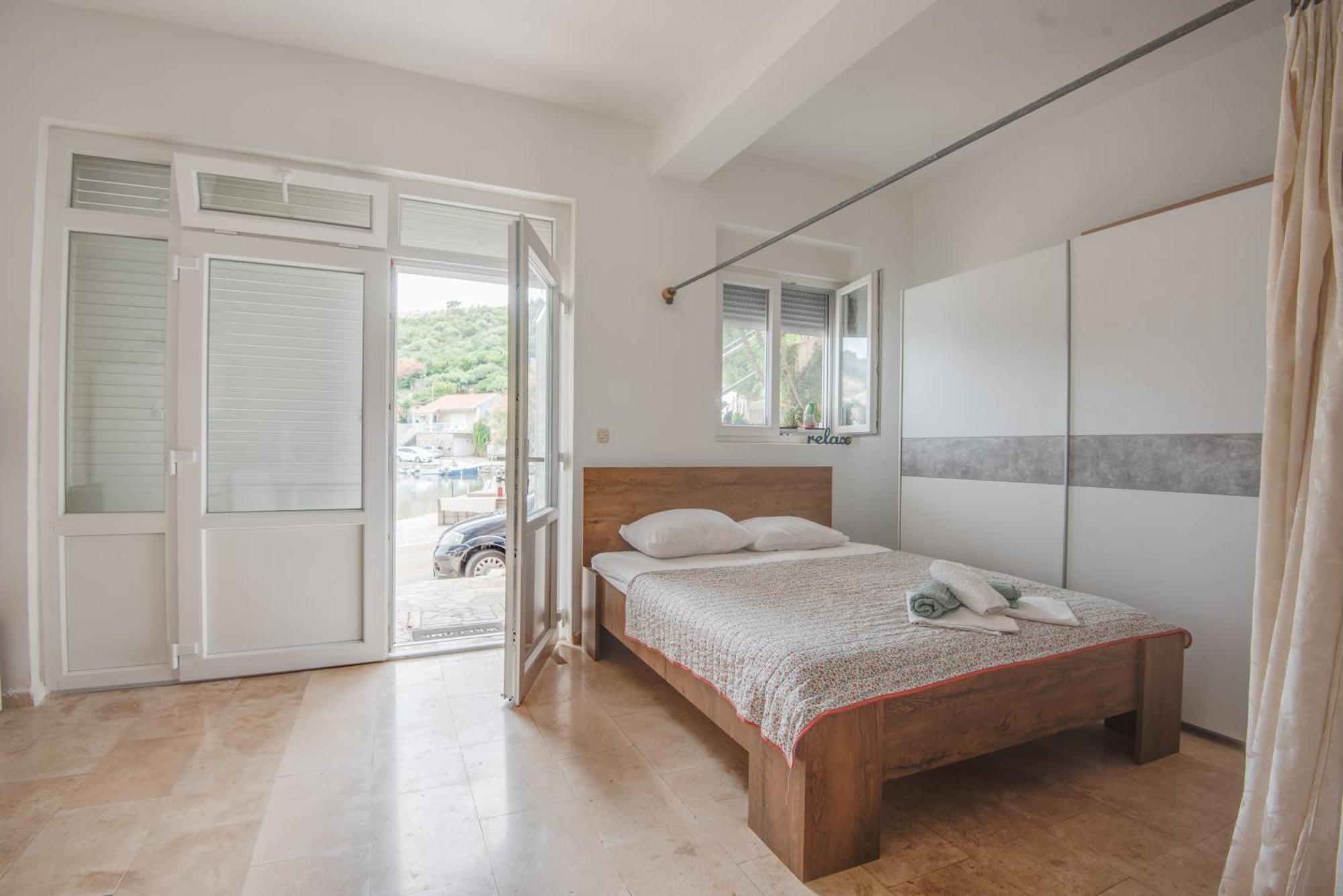 Apartmani Dora Duboka Exterior foto